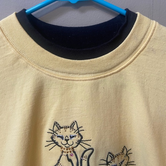 Vintage yellow cat sweatshirt - Picture 4 of 5
